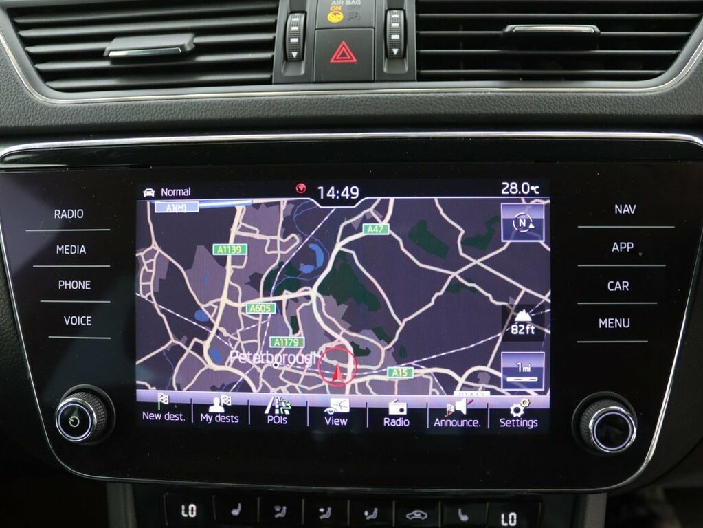 Skoda Superb Superb Se Technology Tsi S-a White #12