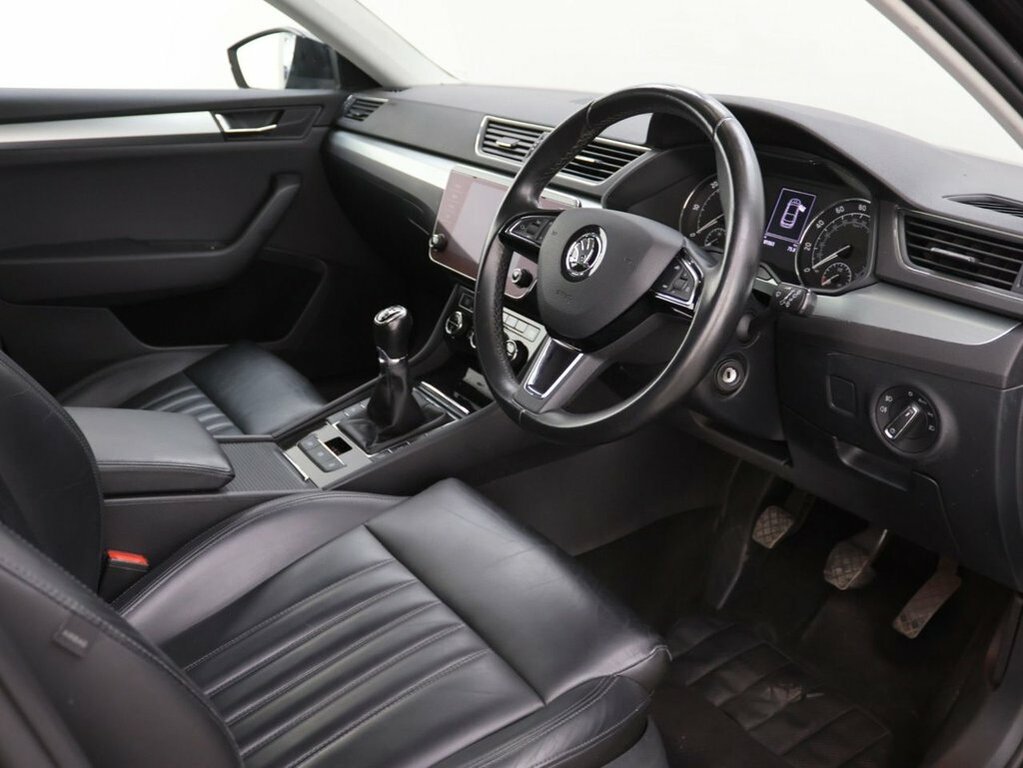 Skoda Superb Superb Se Technology Tsi S-a White #8