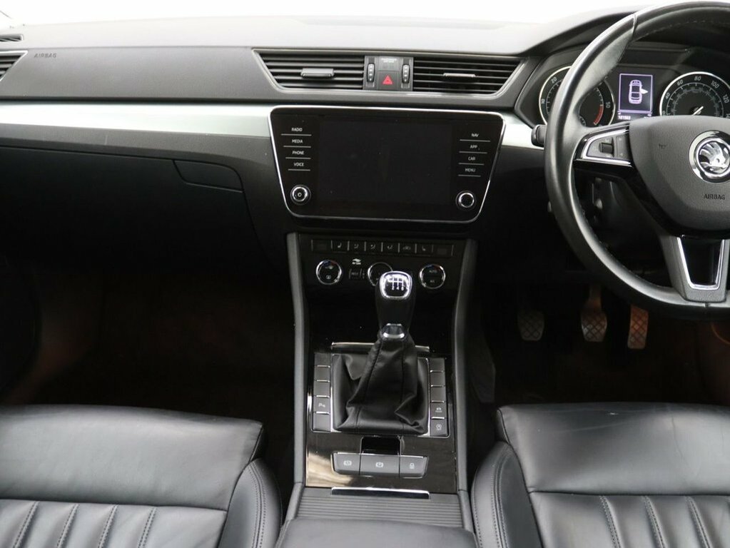 Skoda Superb Superb Se Technology Tsi S-a White #15