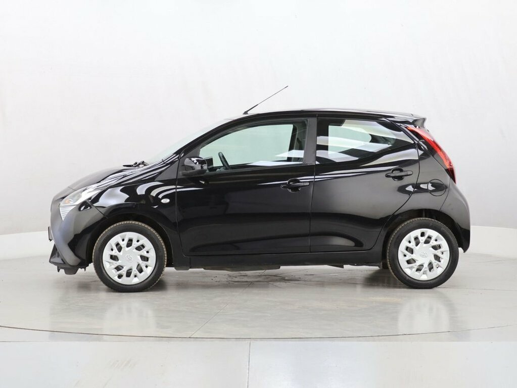 Toyota Aygo 1L X-play FL71BLZ Black #4