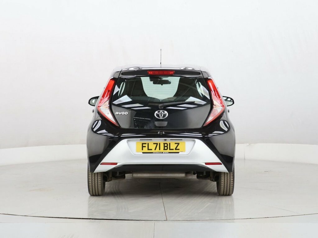 Toyota Aygo 1L X-play FL71BLZ Black #6