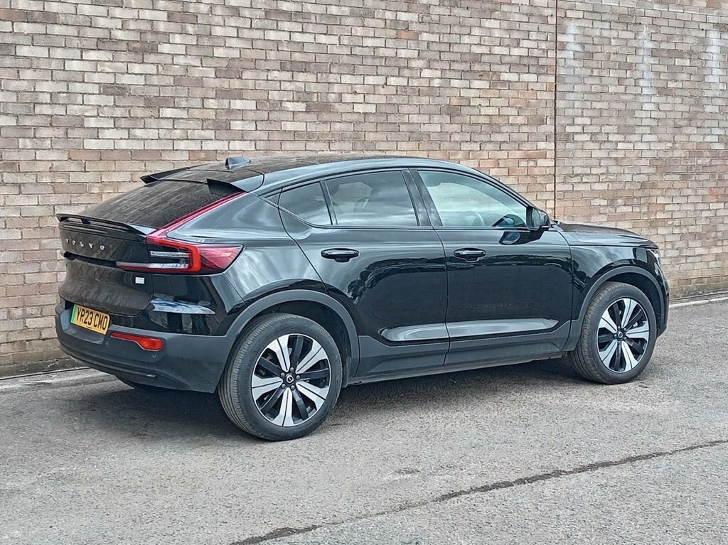 Volvo C40 Suv Black #3