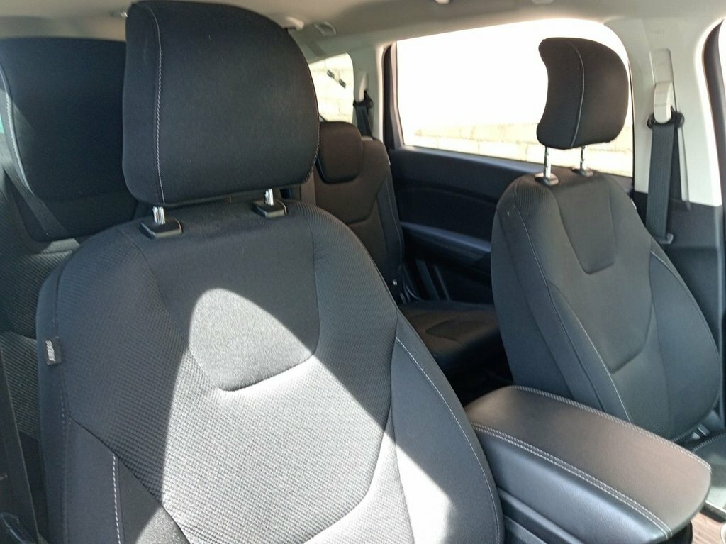 Ford S-Max 2L Titanium Silver #4