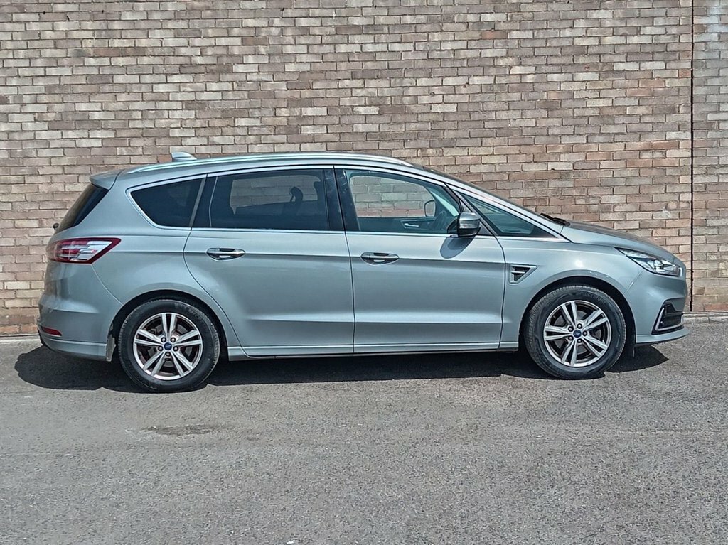 Ford S-Max 2L Titanium Silver #2