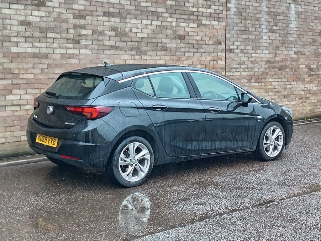 Vauxhall Astra 1L Sri Nav Black #3