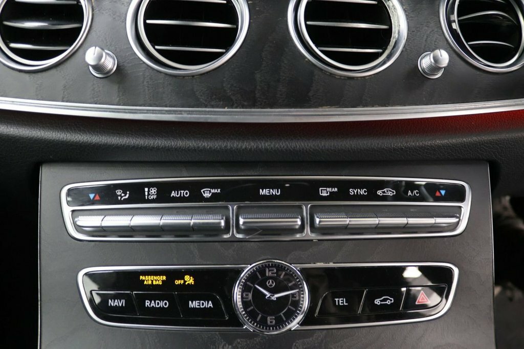 Mercedes-Benz E Class E220d Amg Line Night Edition 9G-tronic #12