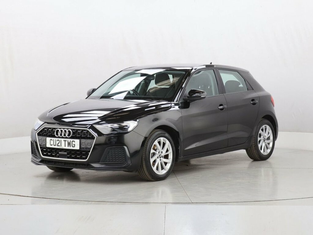 Audi A1 1L Sport Black #3