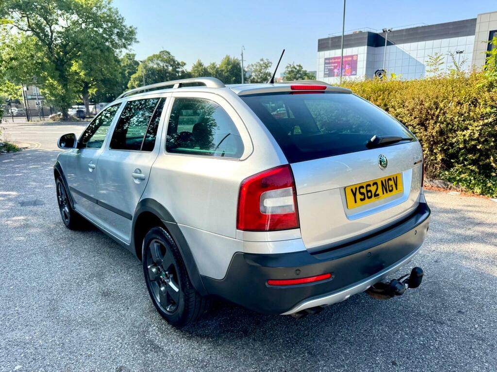 Skoda Octavia 2.0 Tdi Scout Dsg 4Wd Euro 5 Silver #5
