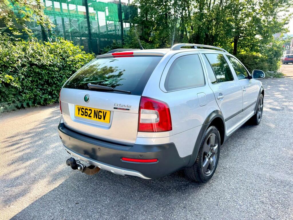 Skoda Octavia Hatchback Black #7