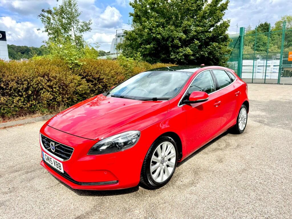 Volvo V40 1.6 D2 Se Lux Nav Powershift Euro 5 Ss Red #2