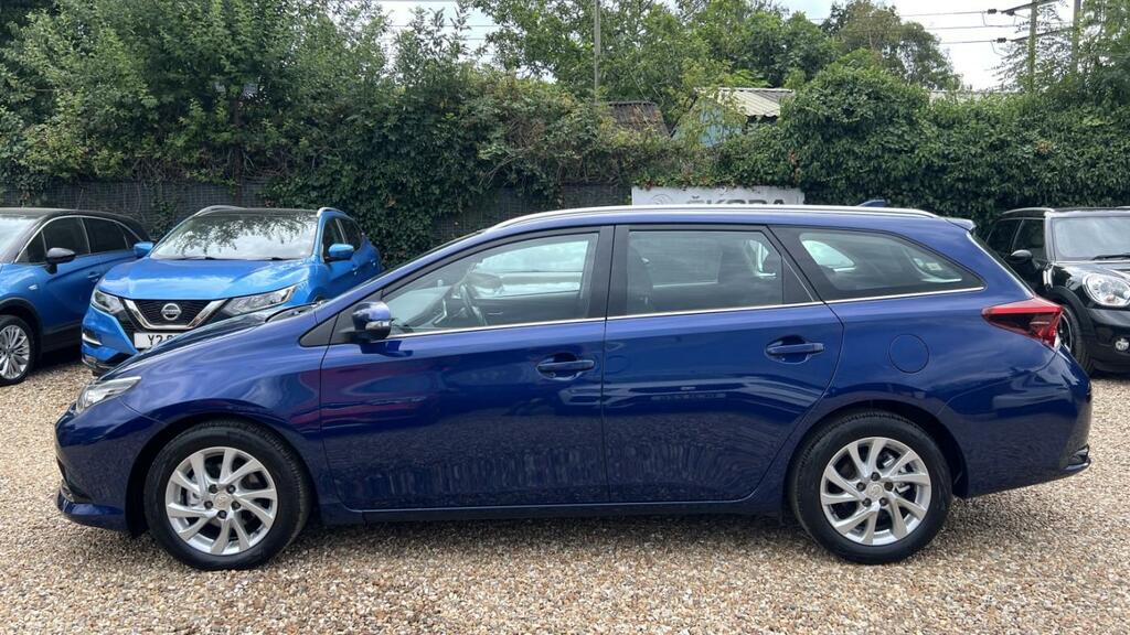 Toyota Auris 1.6 D-4d Business Edition Blue #2