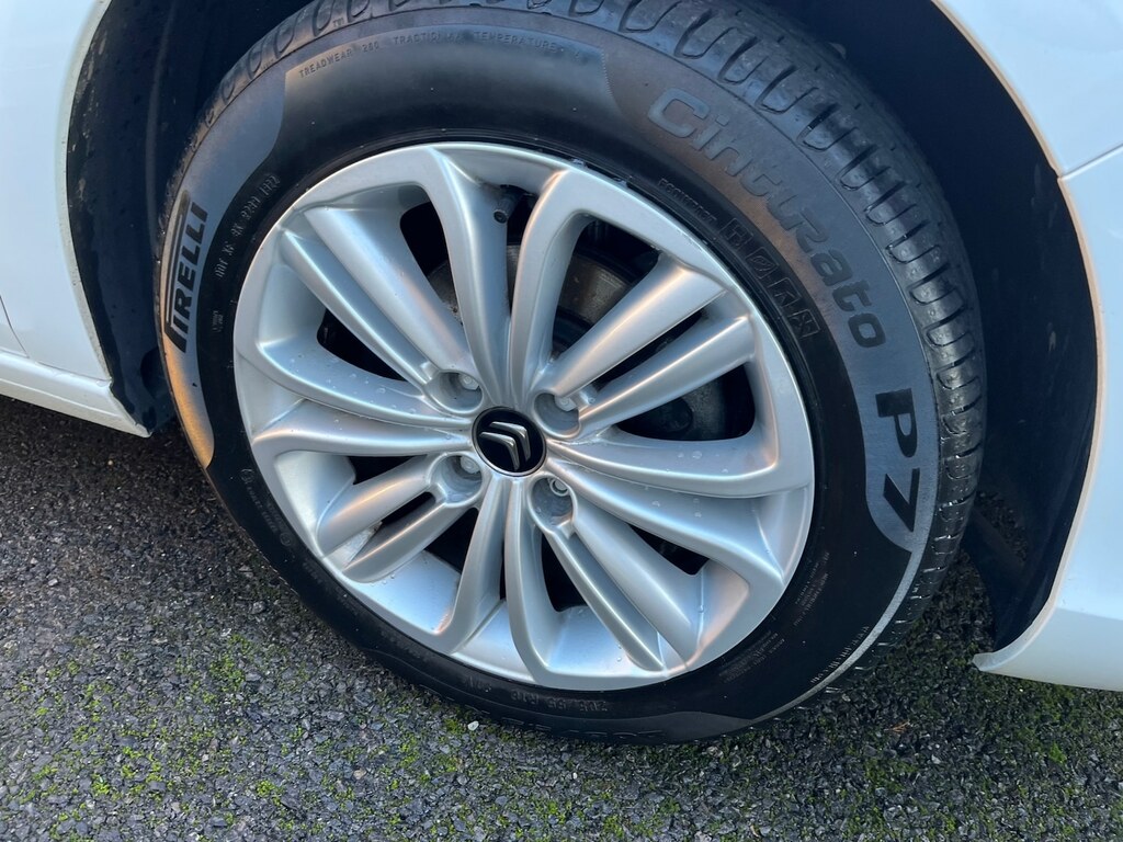 Citroen C4 1.6 Bluehdi Flair White #3
