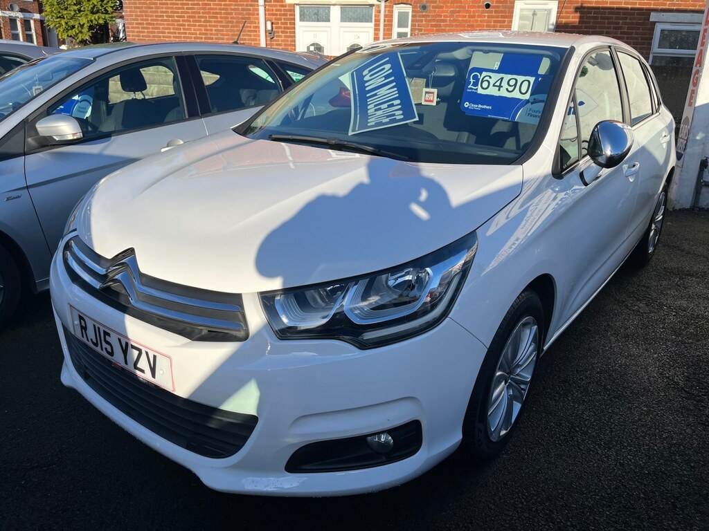 Citroen C4 1.6 Bluehdi Flair White #2