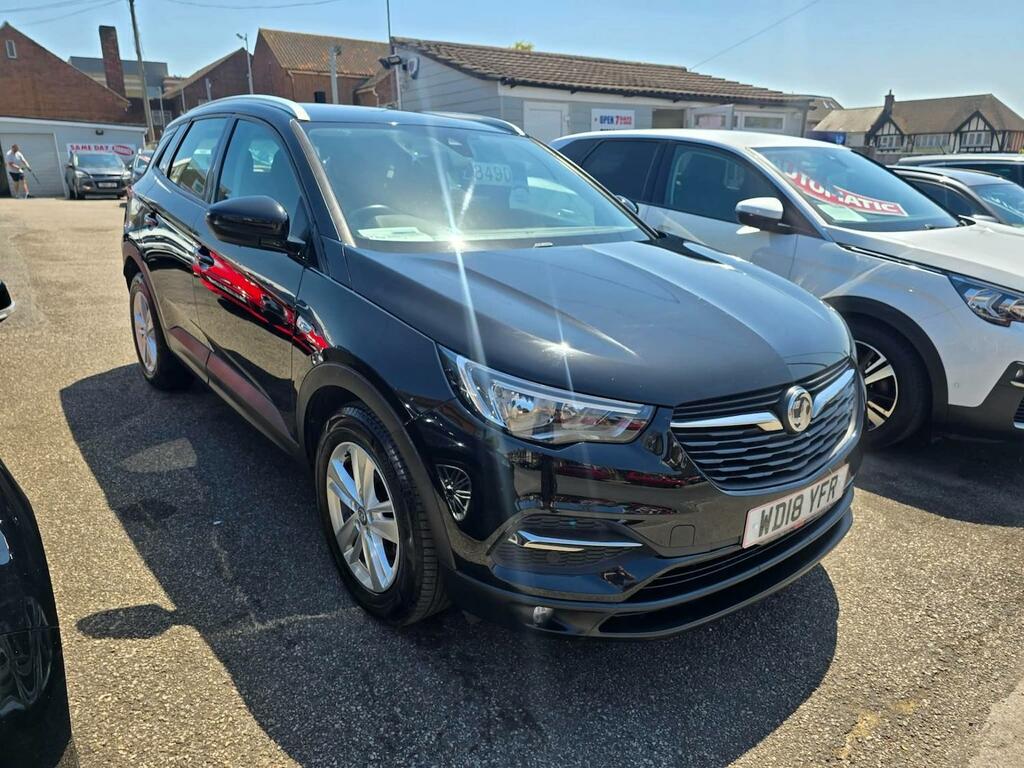Vauxhall Grandland X 1.2 Turbo Se WD18YFR Black