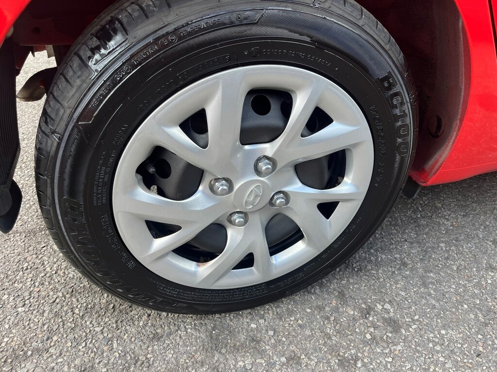 Hyundai I10 1.0 Se Red #6