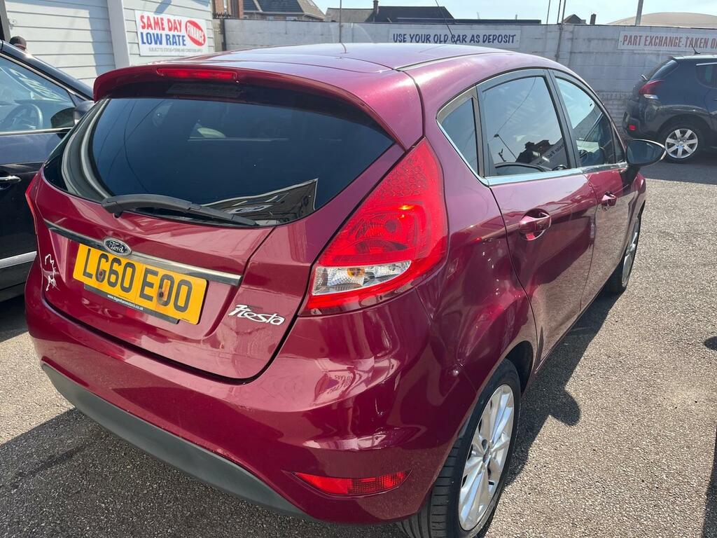Ford Fiesta 1.6 Titanium Red #4
