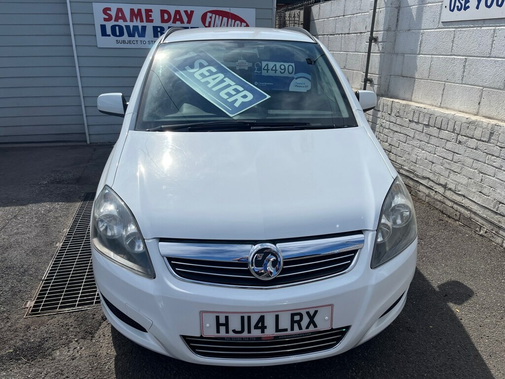 Vauxhall Zafira 1.8I 120 Exclusiv White #2