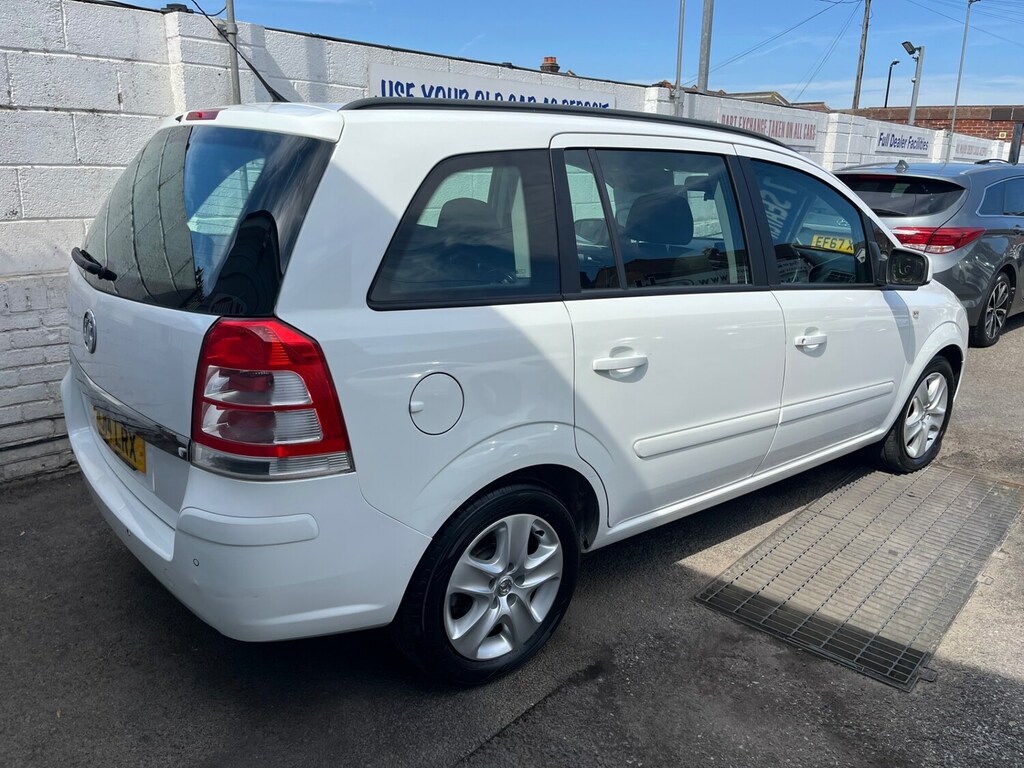 Vauxhall Zafira 1.8I 120 Exclusiv White #6