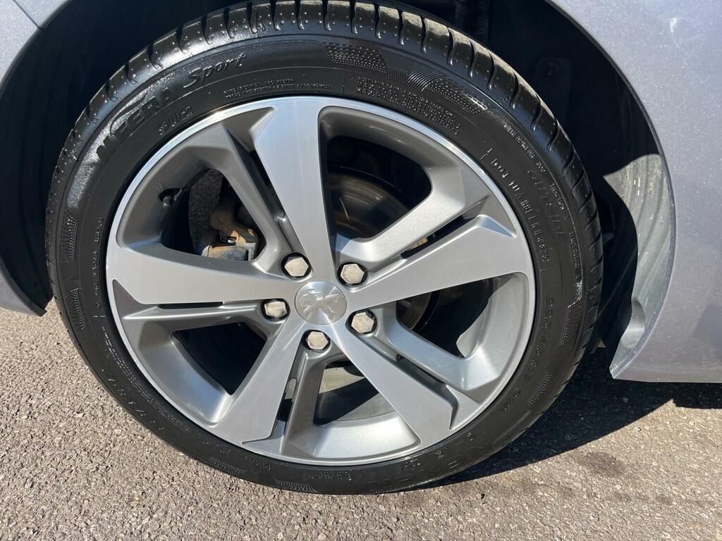 Peugeot 308 1.2 Puretech 130 Gt Line Grey #5
