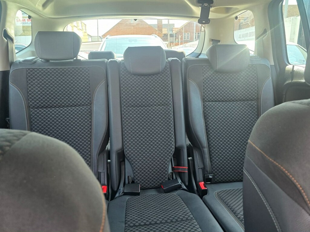Vauxhall Zafira 1.4T Design  #14