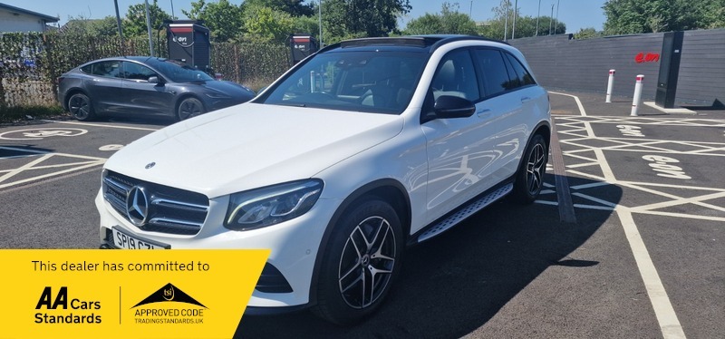 Mercedes-Benz GL Class Reserve For 99..Glc 220 White