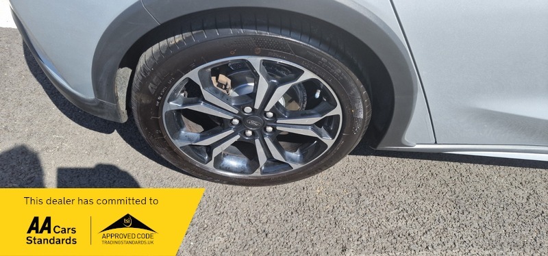 Ford Focus 1.0 Ecoboost 125 St-line Silver #26