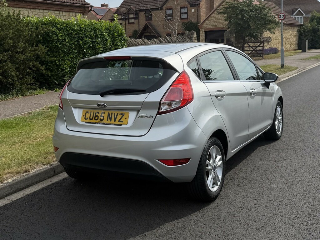 Ford Fiesta 1.3 Zetec 201565 Silver #3