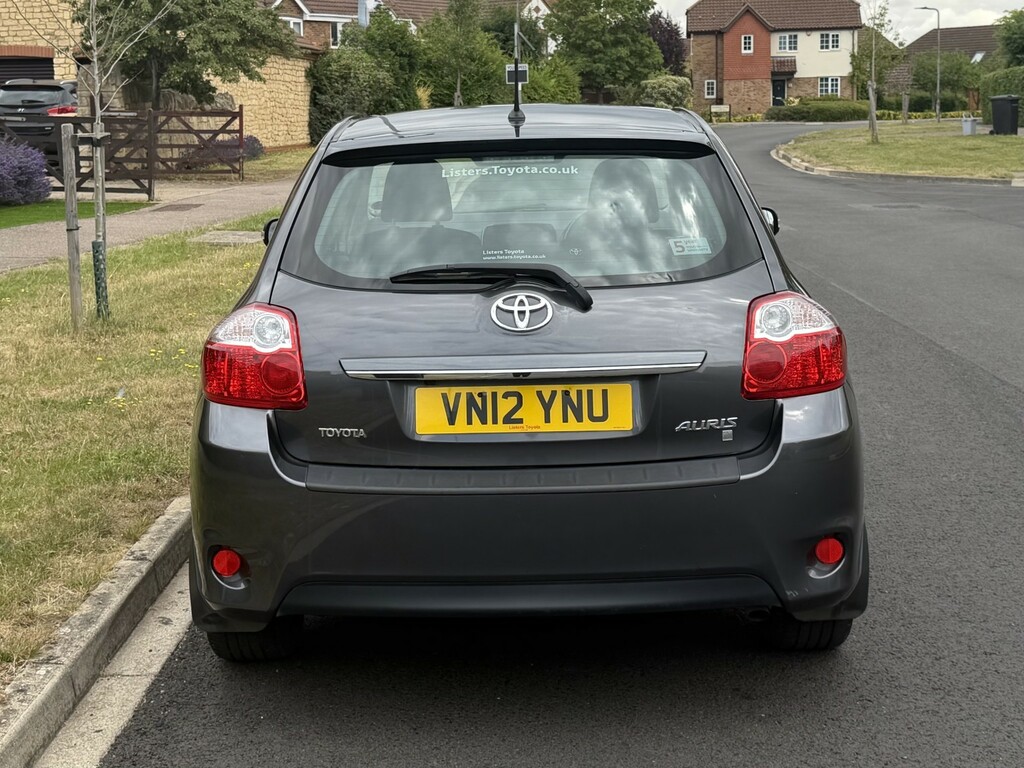 Toyota Auris 1.3 Dual Vvt-i Colour Collection Grey #4