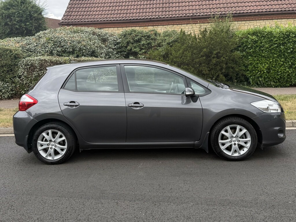 Toyota Auris 1.3 Dual Vvt-i Colour Collection Grey #2