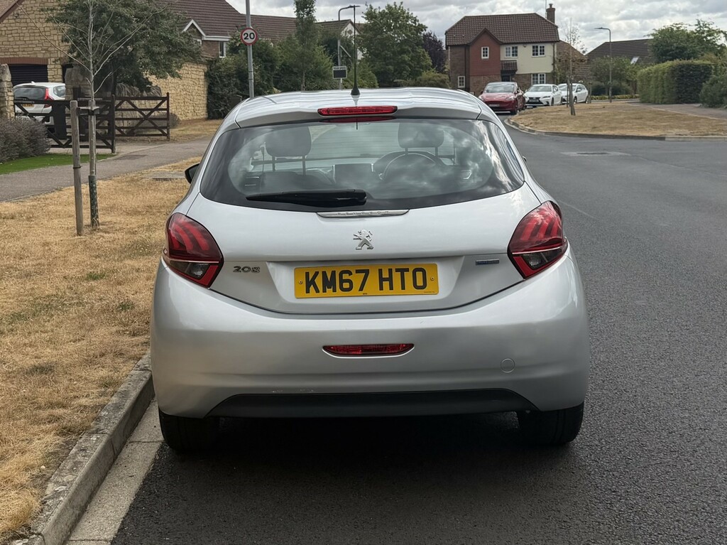 Peugeot 208 1.2 Puretech Active 201767 Silver #5