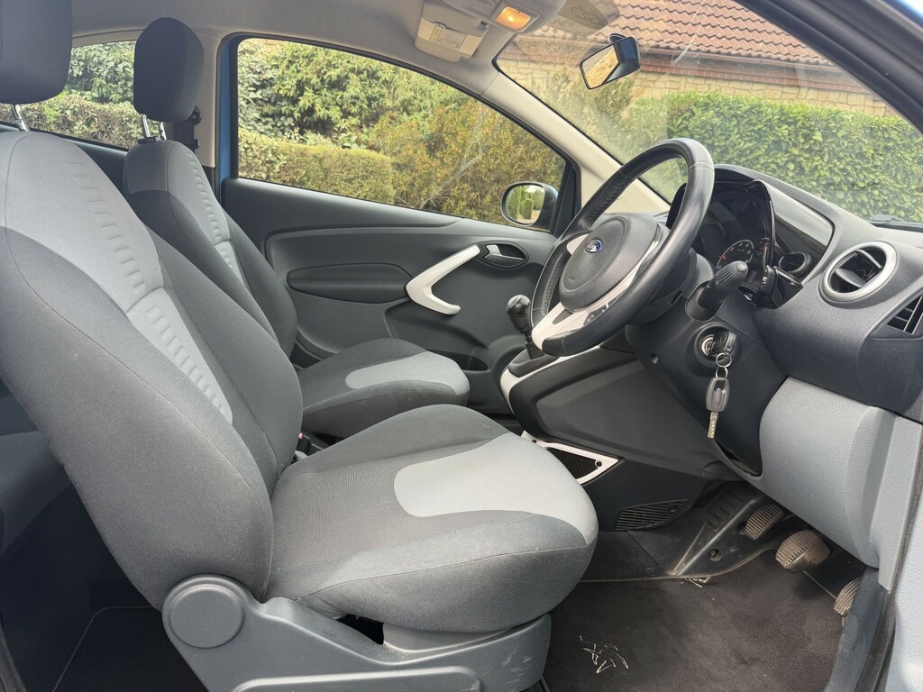 Ford KA 1.2 Zetec Euro 5 Ss Silver #9