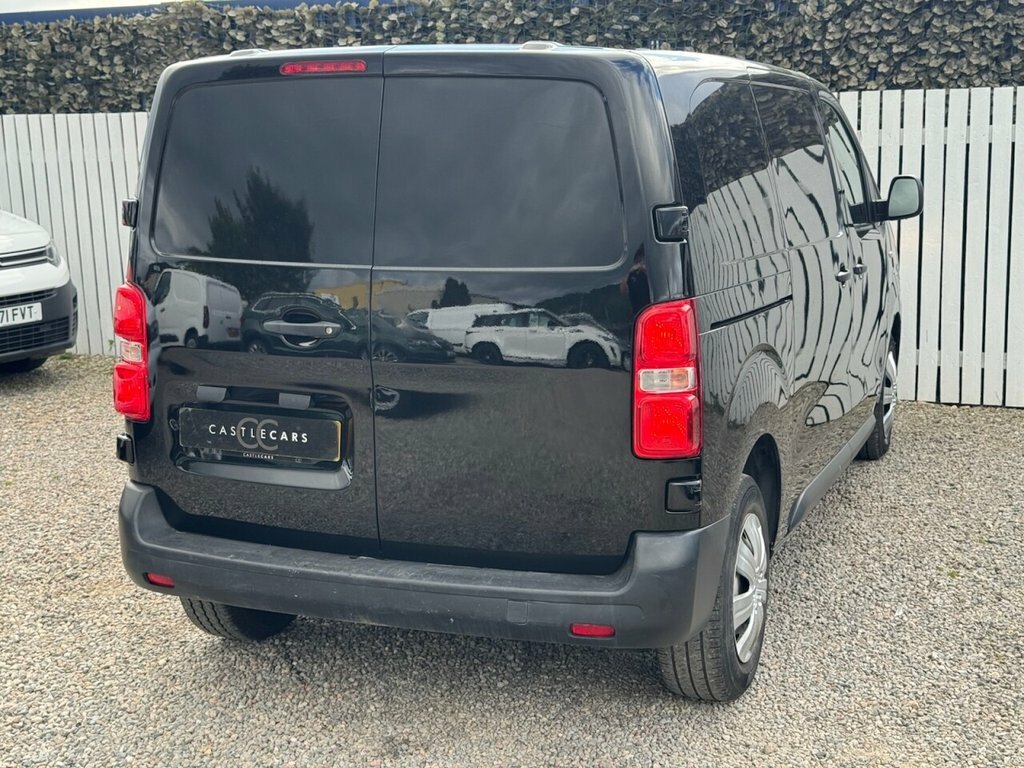 Vauxhall Vivaro 1.5L Edition MW20KGN Black #6