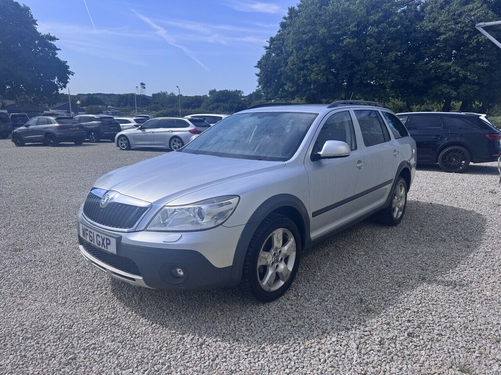 Skoda Octavia Estate 2.0 Tfsi Vrs Dsg Euro 5 201161 White #8