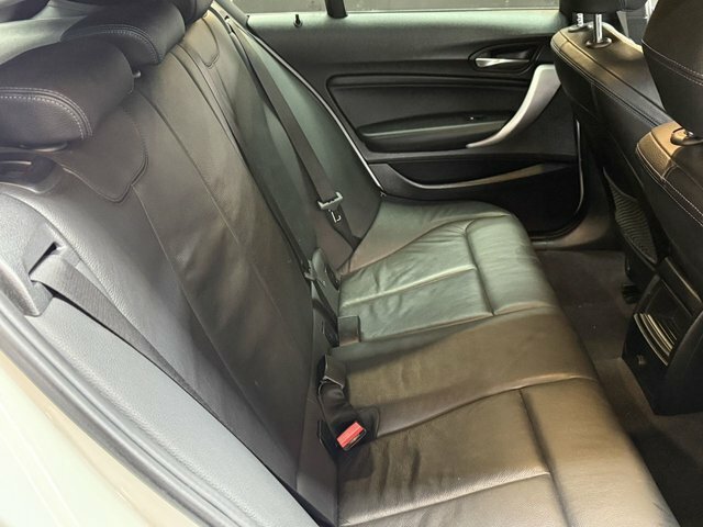 BMW 1 Series 118I 1.5 Se Business Navservotronic Black #15