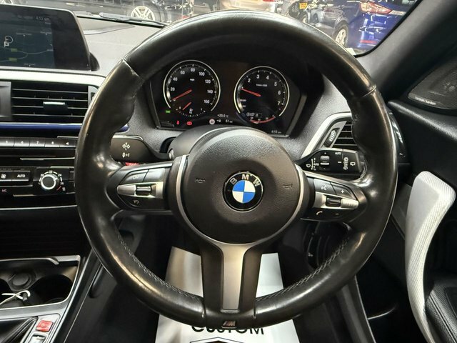BMW 1 Series 118I 1.5 Se Business Navservotronic Black #11