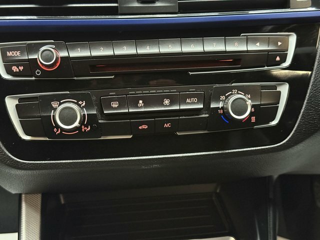 BMW 1 Series 118I 1.5 Se Business Navservotronic Black #27