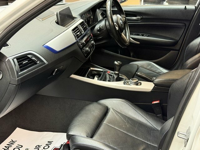 BMW 1 Series 118I 1.5 Se Business Navservotronic Black #16