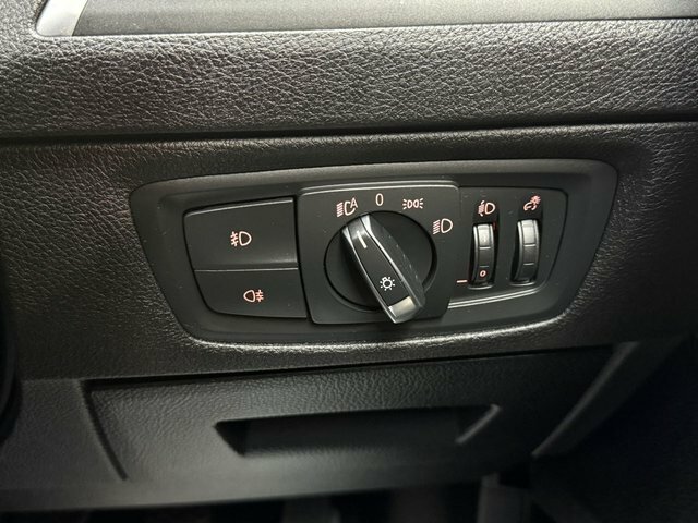 BMW 1 Series 118I 1.5 Se Business Navservotronic Black #37