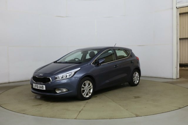 Kia Ceed 2015 1.6 Crdi 2 Hatchback Euro 5 Blue #3