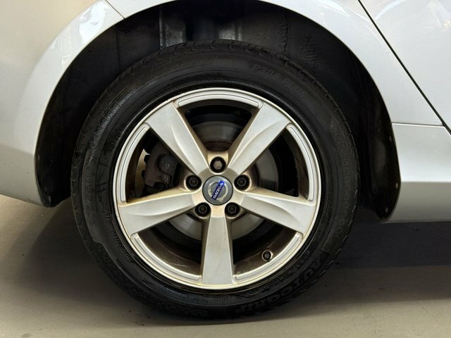 Volvo V40 D3 R-design Blue #34