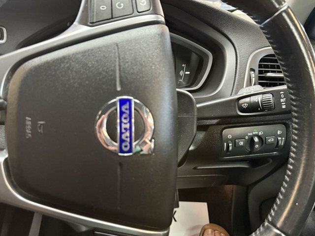 Volvo V40 D3 R-design Blue #31