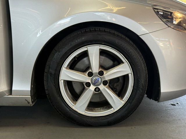 Volvo V40 D3 R-design Blue #37
