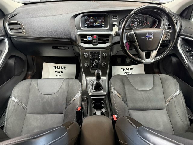 Volvo V40 D3 R-design Blue #8