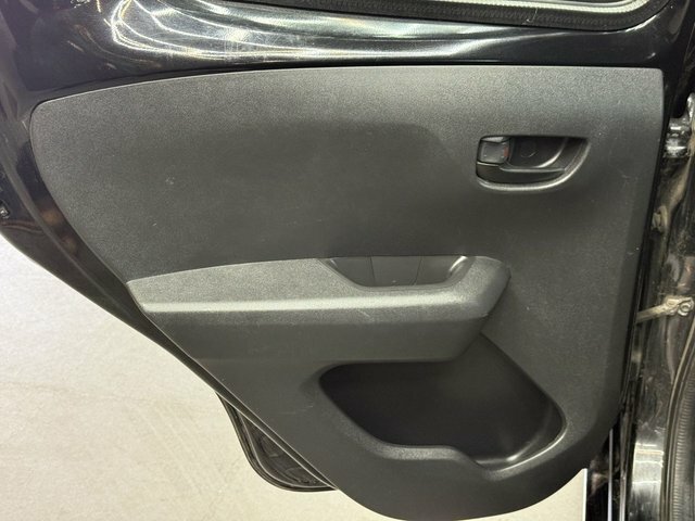 Citroen C1 Flair Puretech White #21