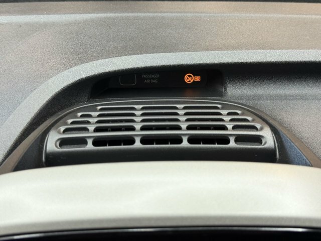 Citroen C1 Flair Puretech White #24