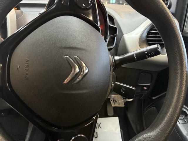Citroen C1 Flair Puretech White #33