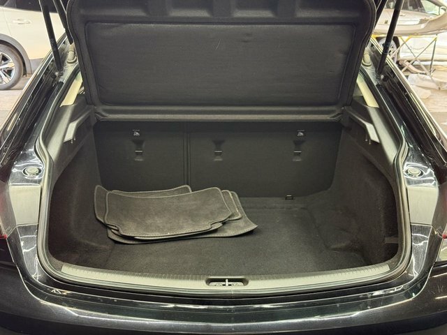 Vauxhall Insignia 1.5T Elite Nav Silver #19