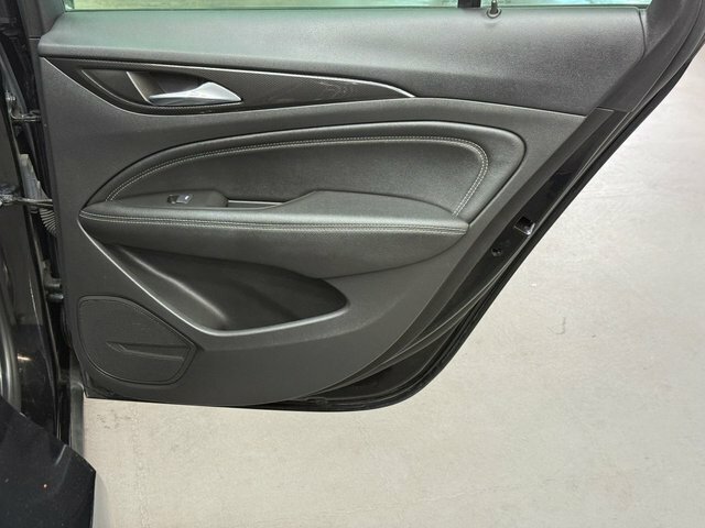 Vauxhall Insignia 1.5T Elite Nav Silver #16
