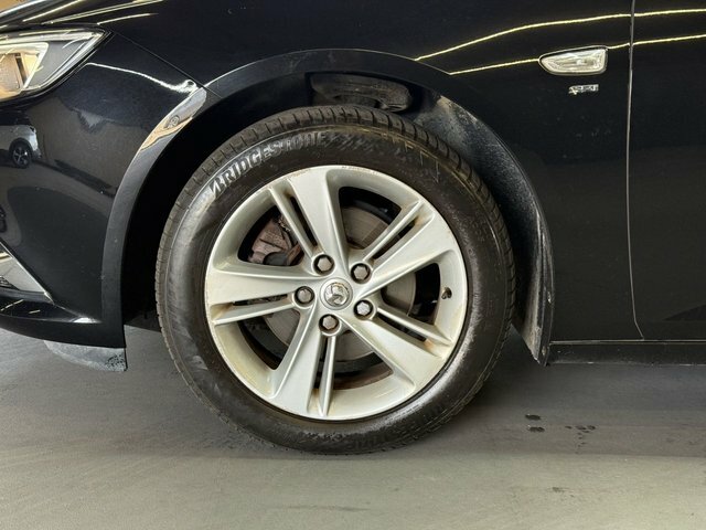 Vauxhall Insignia 1.5T Elite Nav Silver #42