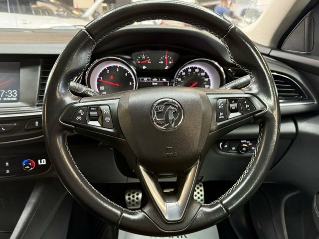 Vauxhall Insignia 1.5T Elite Nav Silver #10